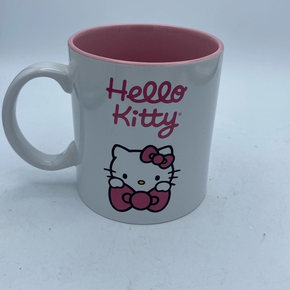 Hello Kitty by Sanrio 20 Oz ceramic coffee hot cocoa mug pink inside - Picture 1 of 4